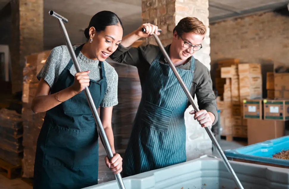 You are currently viewing What Are the Benefits of Hiring Experienced Deep Cleaners in Malaysia for Commercial Spaces?